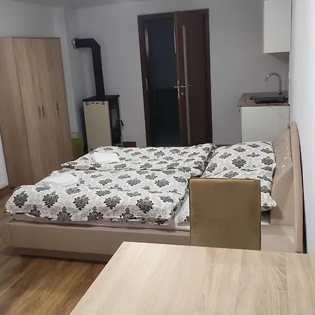 Tatra Relax Velkyslavkov Апартаменты Дольный Смоковец